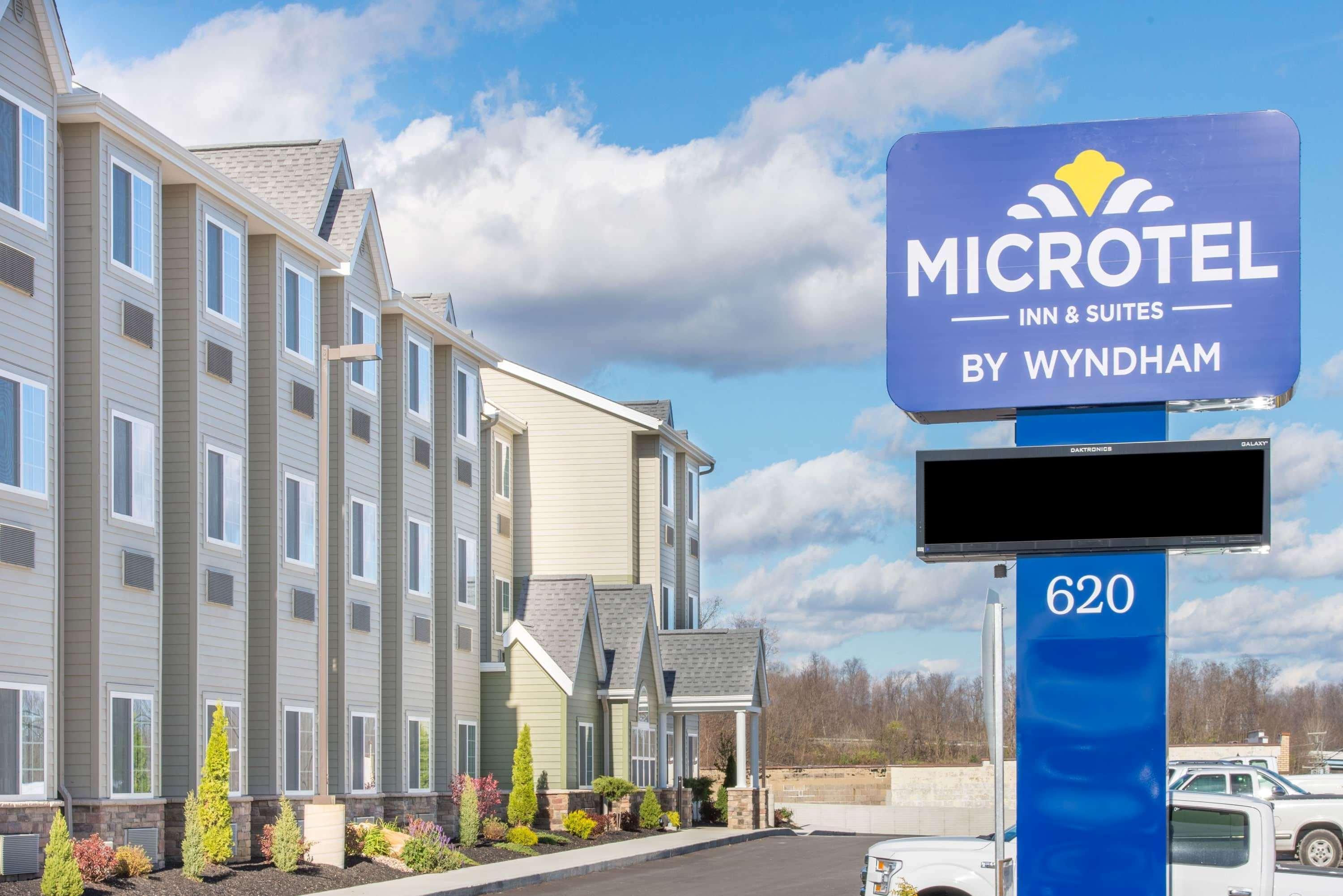 Microtel Inn & Suites By Wyndham Cadiz Exterior foto